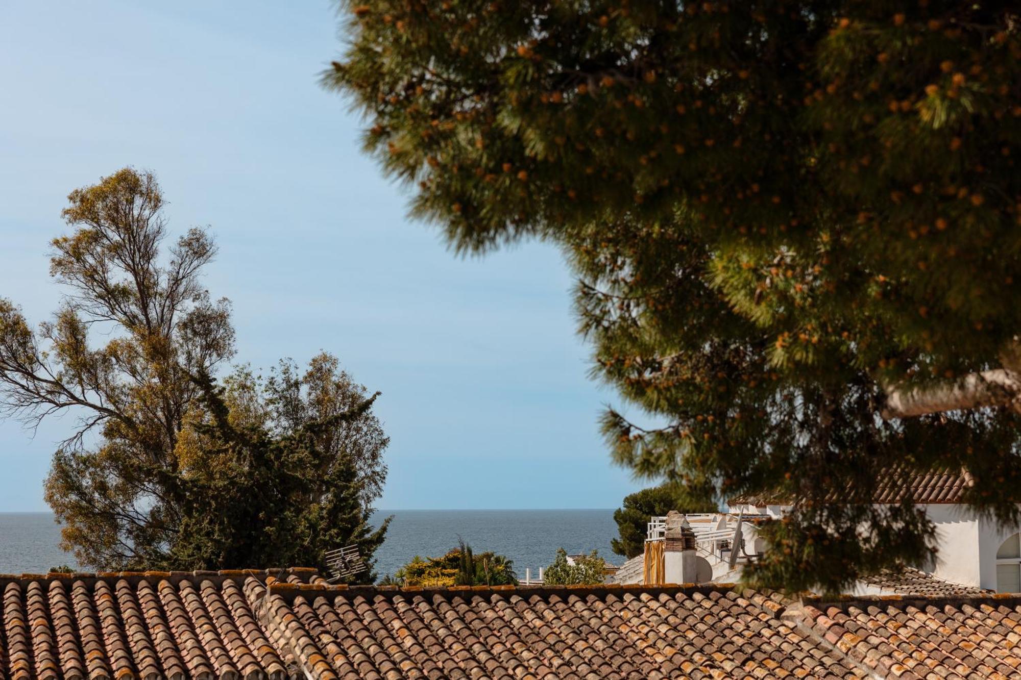 House At The Beach In Costabella, Марбеля Екстериор снимка